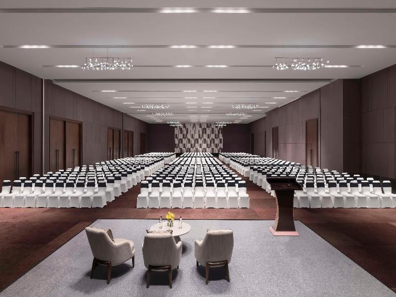 Hilton Bengaluru Embassy Manyata Business Park image