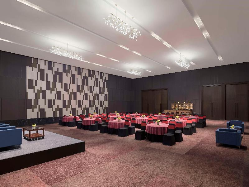 Hilton Bengaluru Embassy Manyata Business Park image