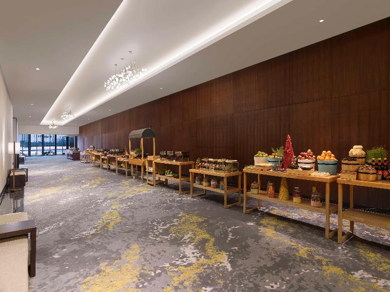 Hilton Bengaluru Embassy Manyata Business Park image
