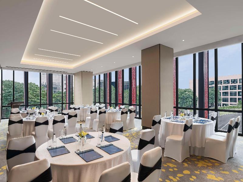 Hilton Bengaluru Embassy Manyata Business Park image