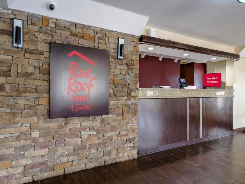 Red Roof Inn & Suites Mobile SW - I-10 image