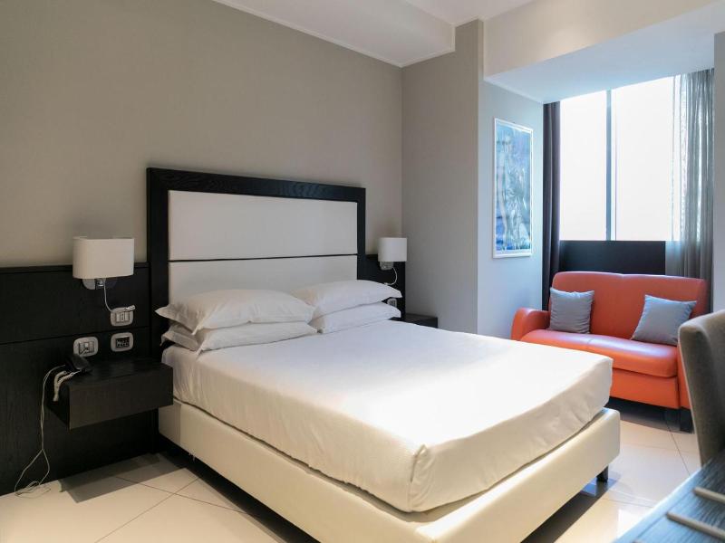 Marconi Hotel image