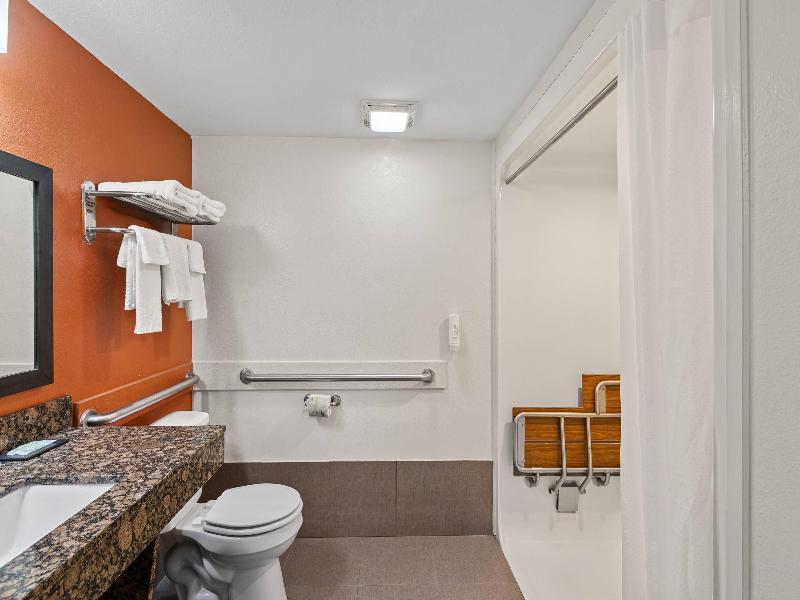 Sleep Inn Beaufort image