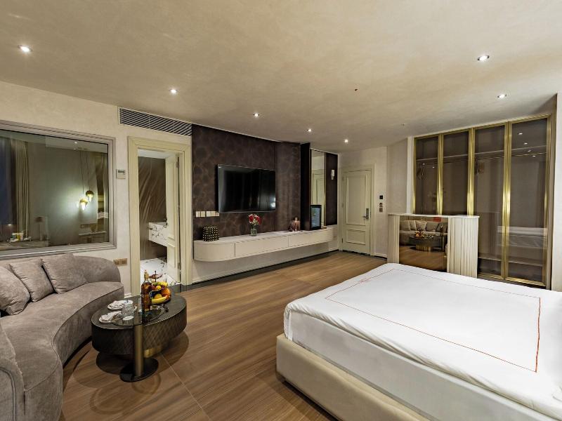 Grand Opera Hotel & Casino & Spa image