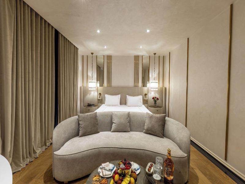 Grand Opera Hotel & Casino & Spa image