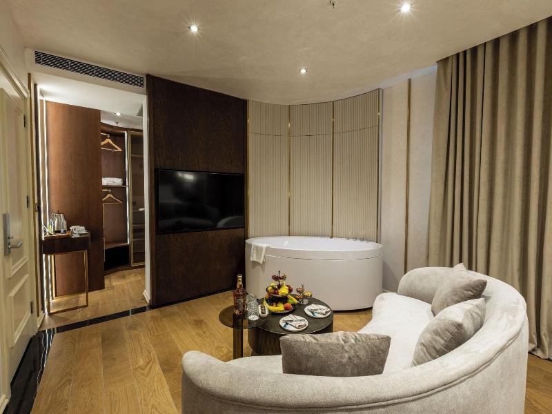 Grand Opera Hotel & Casino & Spa image