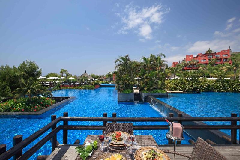 Asia Gardens A Royal Hideaway image