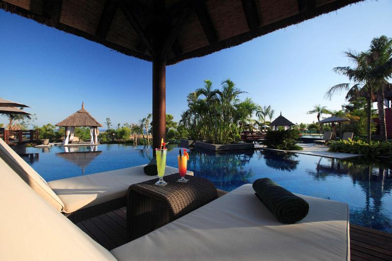 Asia Gardens A Royal Hideaway image