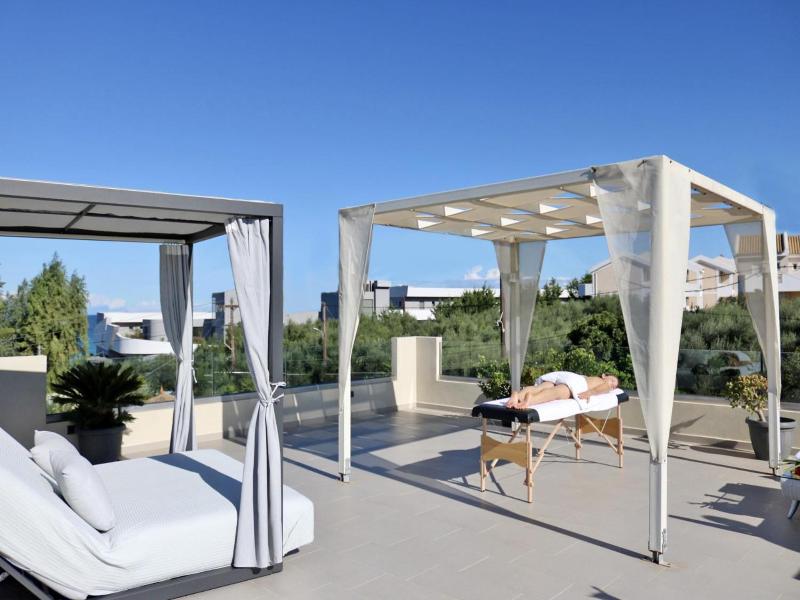 Fiorentinos Villa image