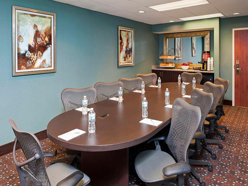 Larkspur Landing Hotel South Bend image