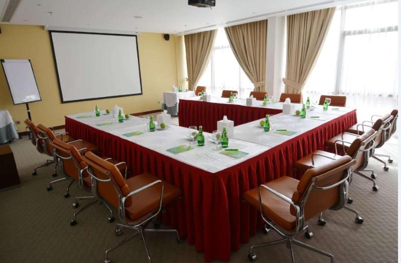 Alreem Village Hotel image