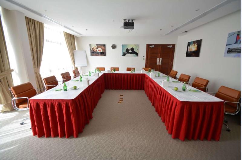 Alreem Village Hotel image