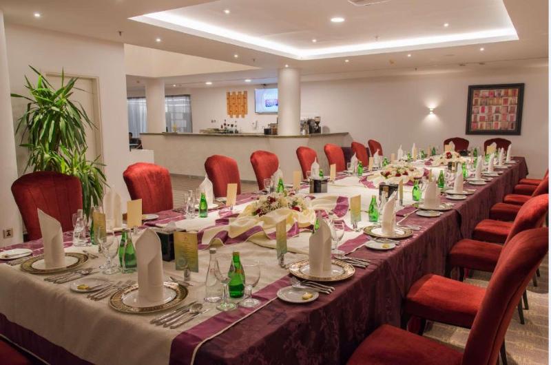 Alreem Village Hotel image