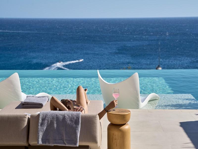 Ios Grand Pool Suites image
