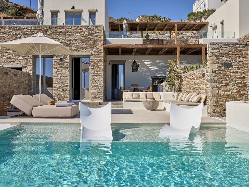 Ios Grand Pool Suites image