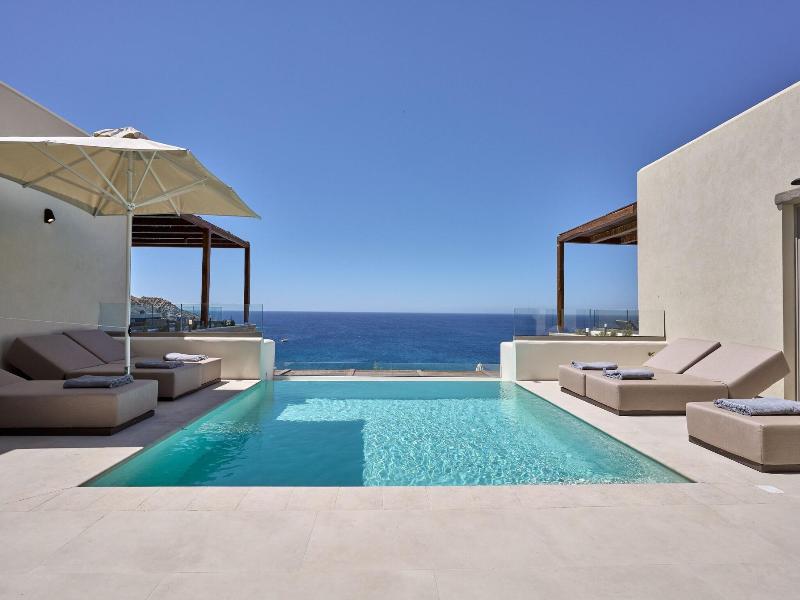 Ios Grand Pool Suites image