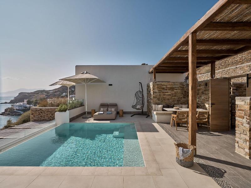 Ios Grand Pool Suites image