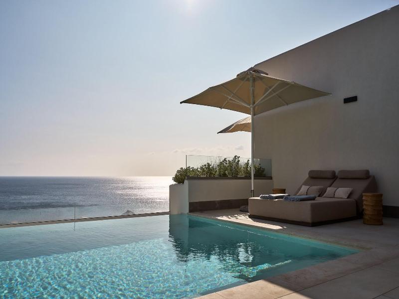 Ios Grand Pool Suites image