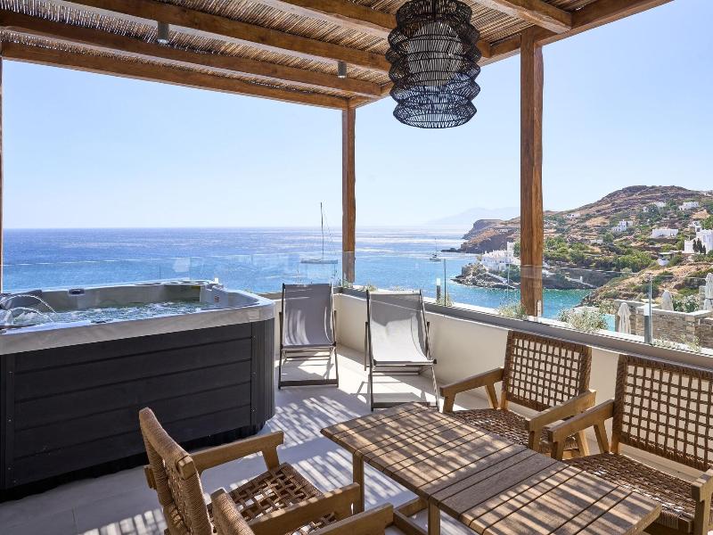 Ios Grand Pool Suites image