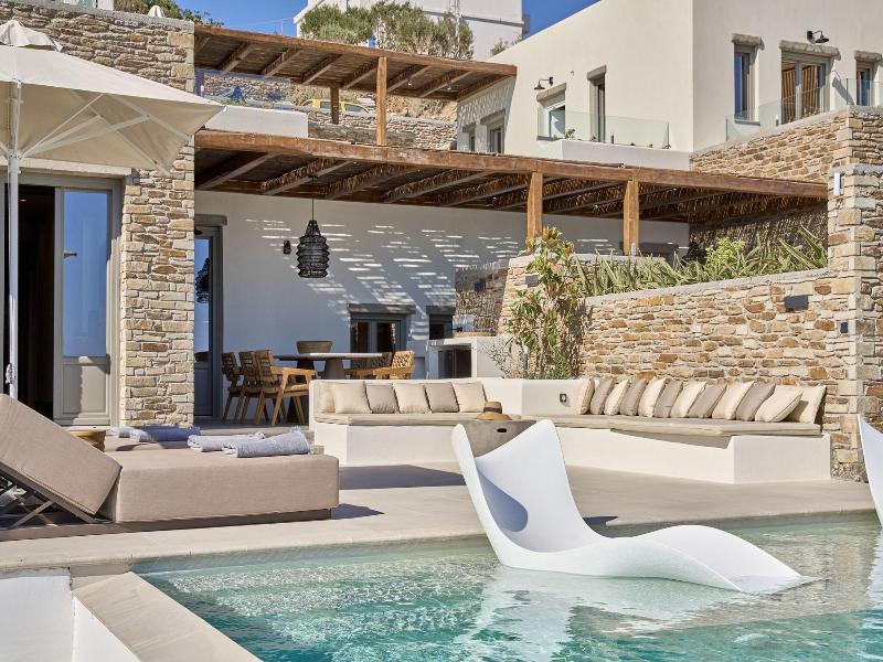 Ios Grand Pool Suites image