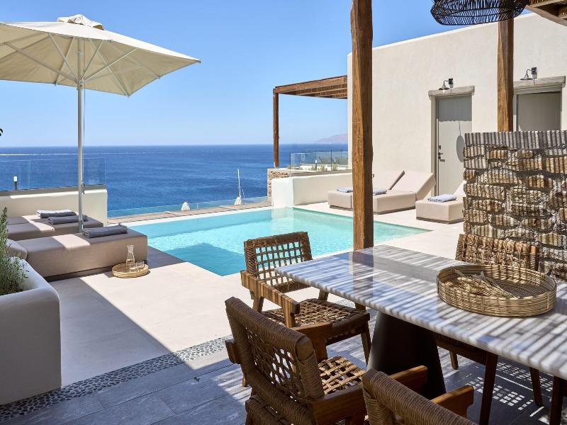 Ios Grand Pool Suites image