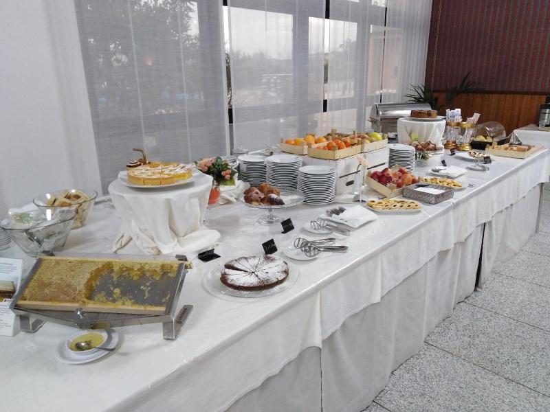 Grand Hotel Bologna Congress N Wellness image
