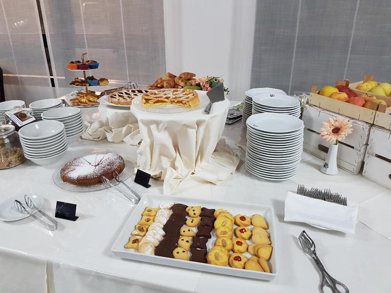 Grand Hotel Bologna Congress N Wellness image
