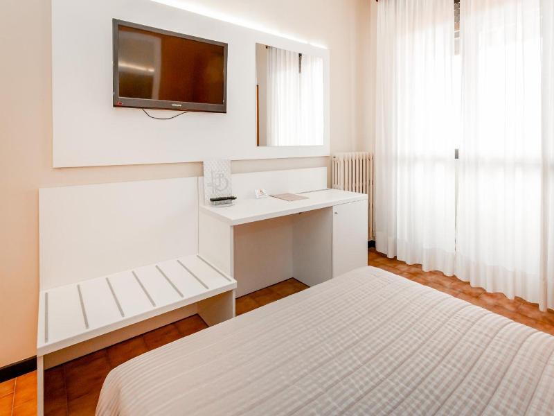 Grand Hotel Bologna Congress N Wellness image