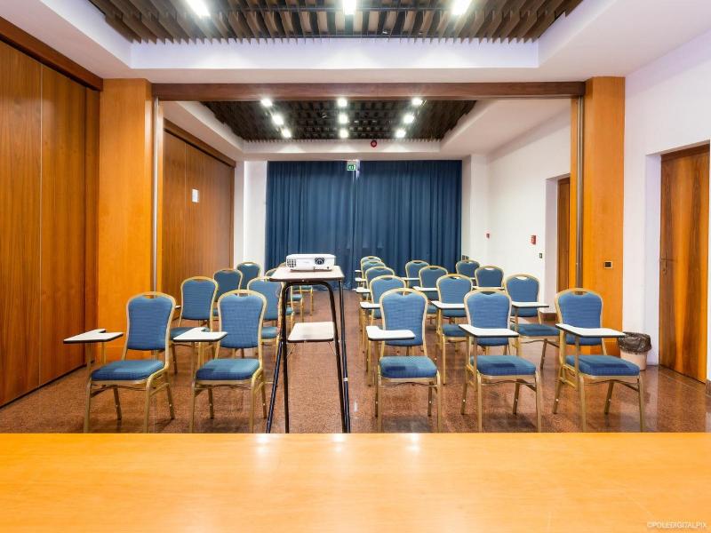 Grand Hotel Bologna Congress N Wellness image