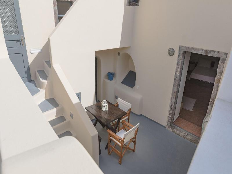 Lotza Studios — photo 91