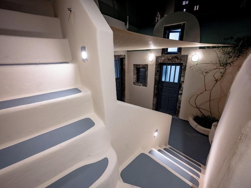 Lotza Studios — photo 12