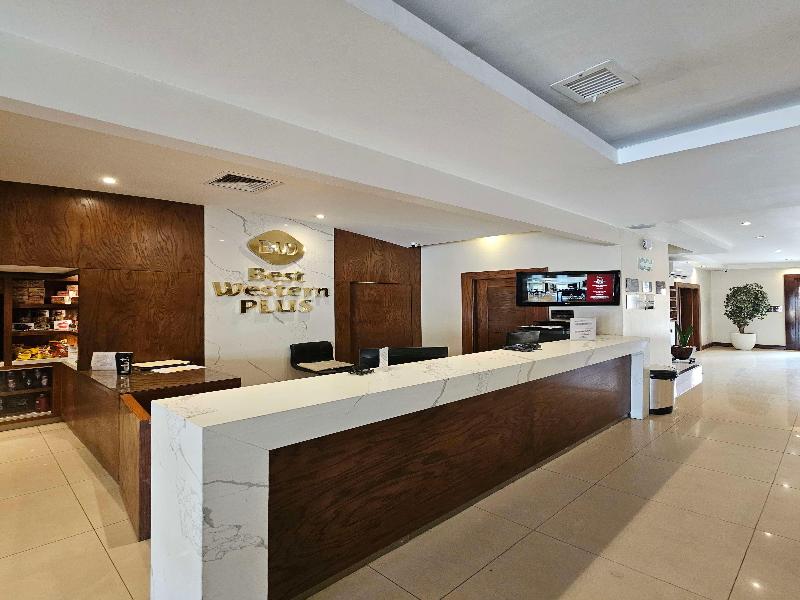 Best Western Plus Chihuahua Aeropuerto image