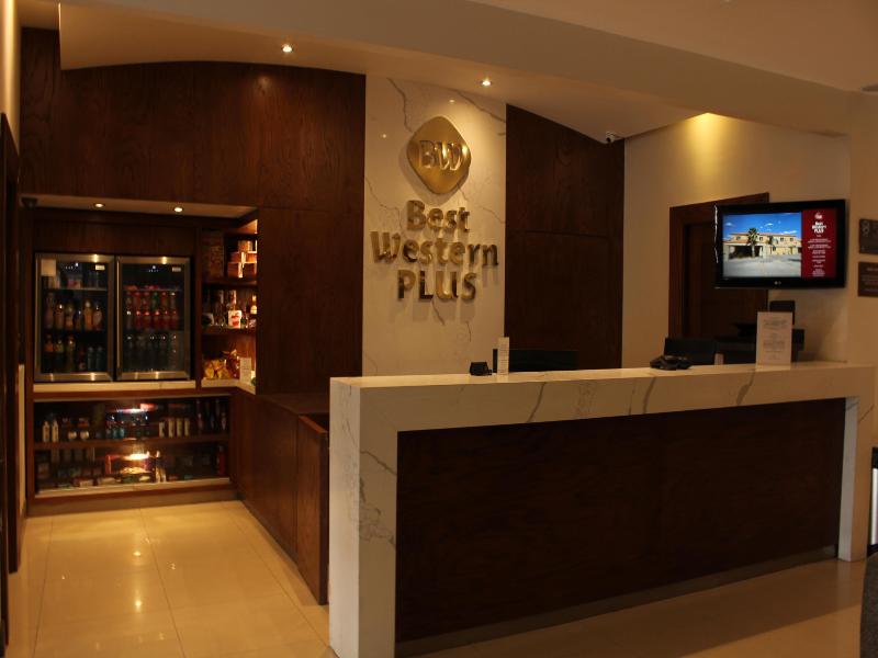 Best Western Plus Chihuahua Aeropuerto image