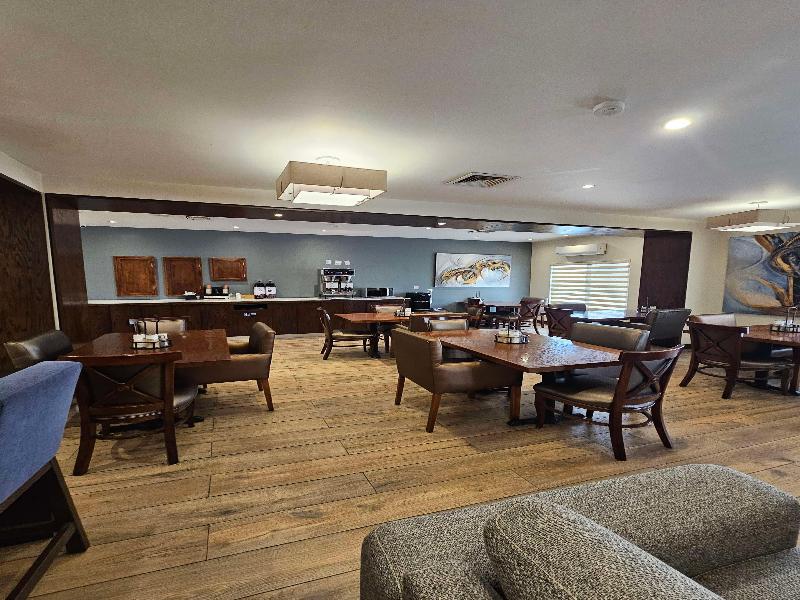 Best Western Plus Chihuahua Aeropuerto image