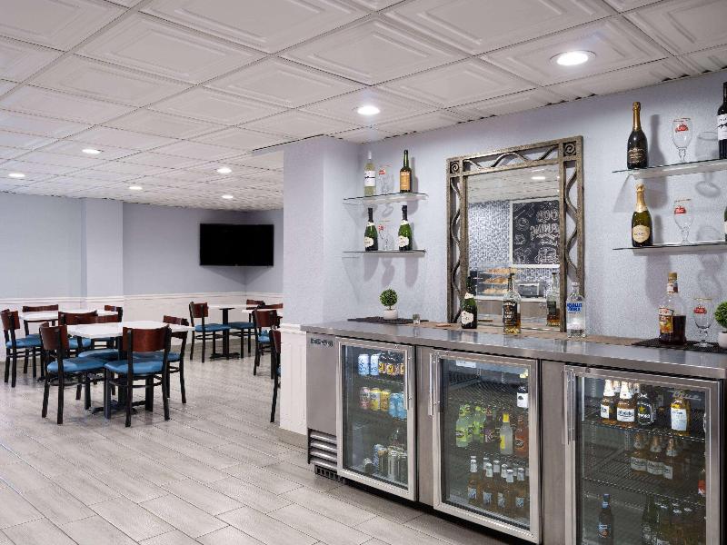 Best Western Woodstock Inn image