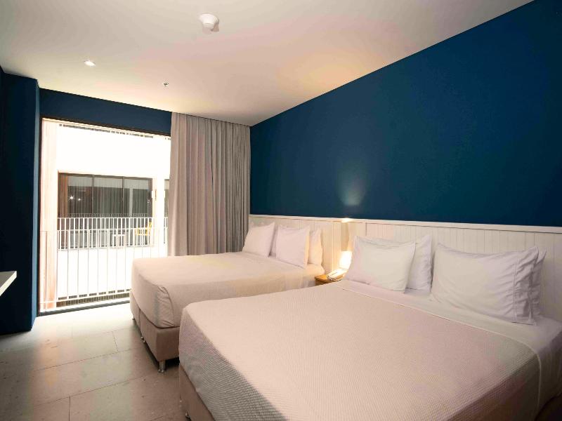 Zapadilly Tree Hotel image