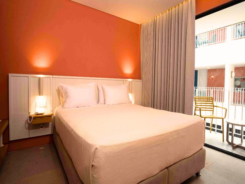 Zapadilly Tree Hotel image