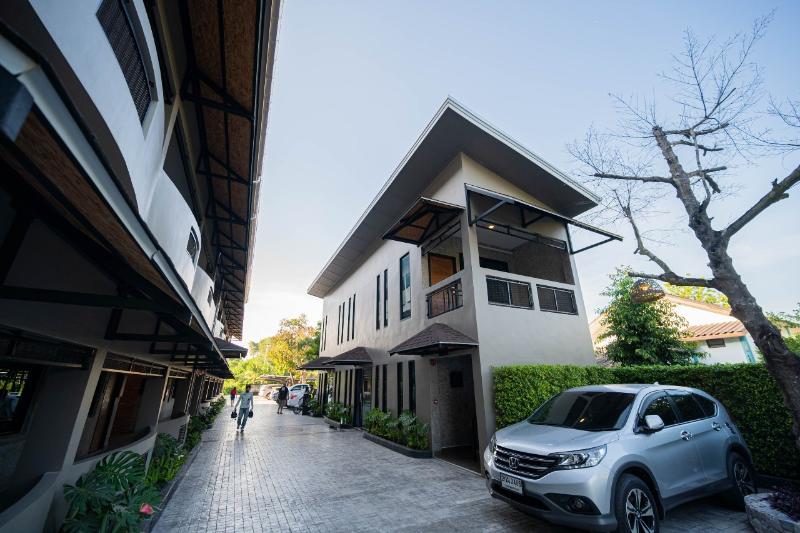 Hideaway Resort Banchang image