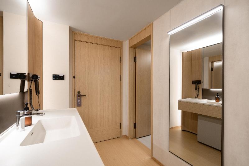 Ji hotel Guangzhou Financial City West Zhongshan  image