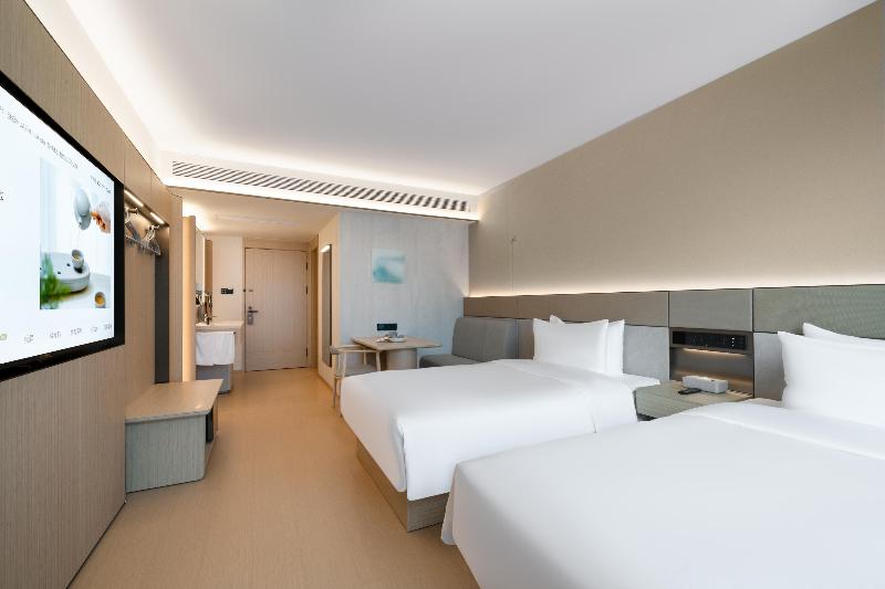 Ji hotel Guangzhou Financial City West Zhongshan  image