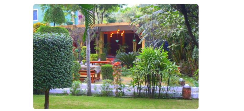 Green Hills Hotel image 8