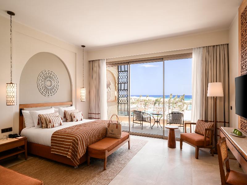Sakhra Hotel & Spa, Almaza Bay image