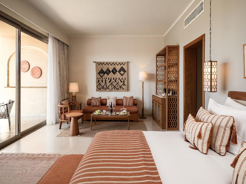 Sakhra Hotel & Spa, Almaza Bay image