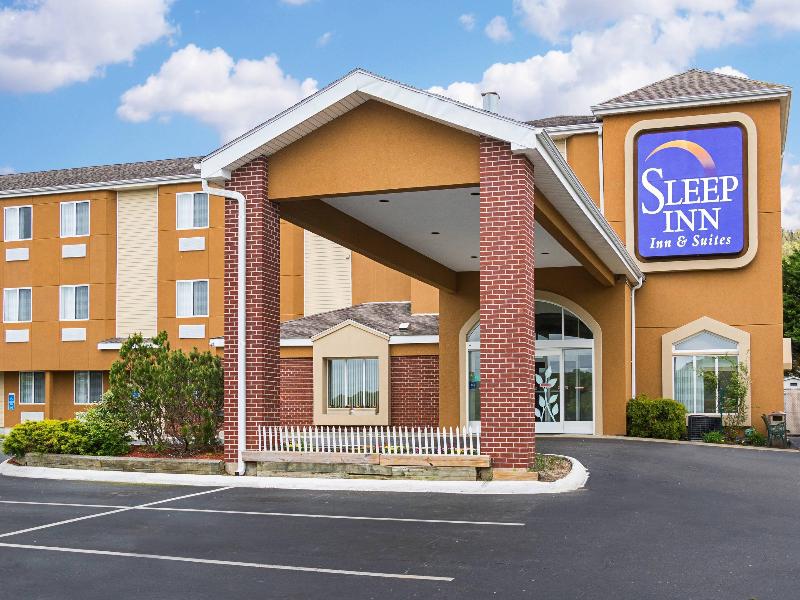 Sleep Inn & Suites Niantic North image