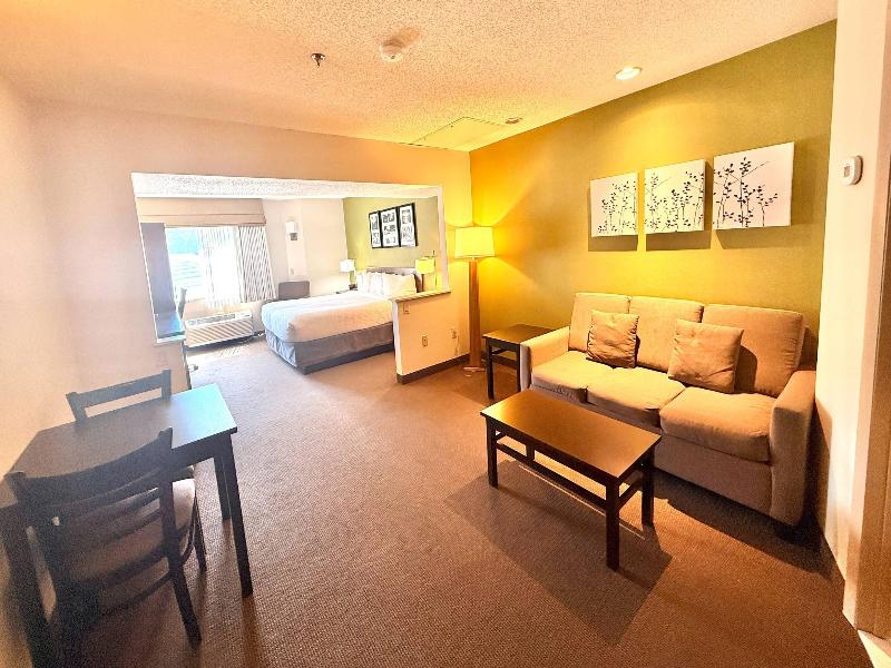 Sleep Inn & Suites Niantic North image