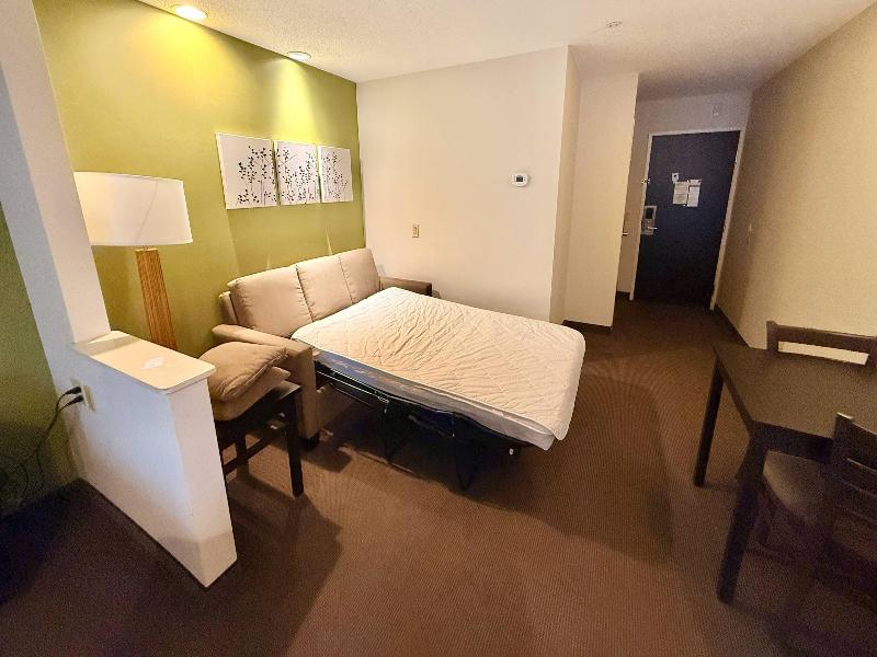 Sleep Inn & Suites Niantic North image
