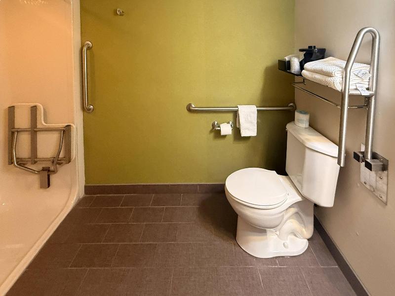 Sleep Inn & Suites Niantic North image