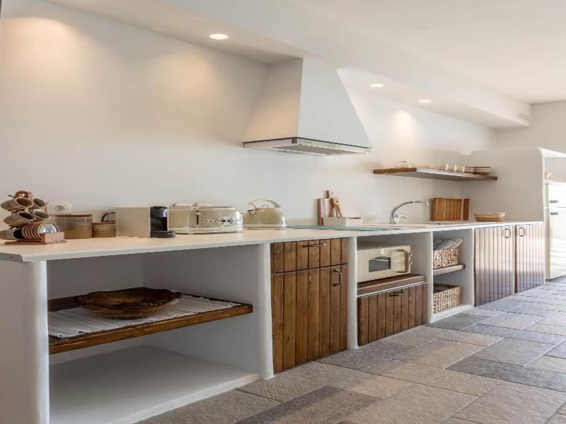 Euphoria Suites Spa image