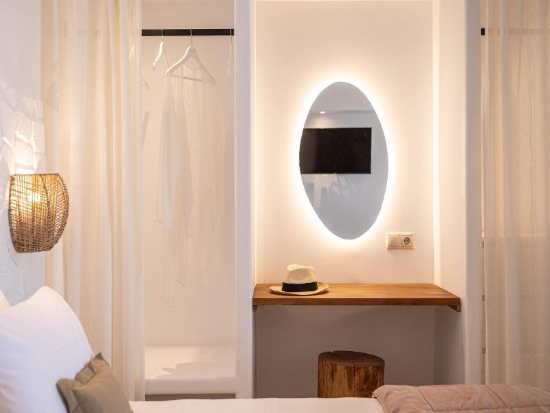 Euphoria Suites Spa image