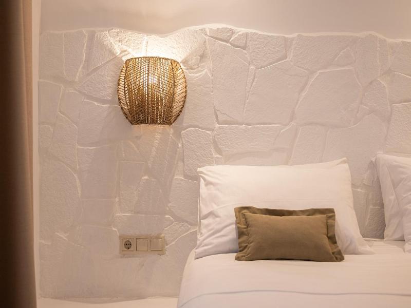 Euphoria Suites Spa image